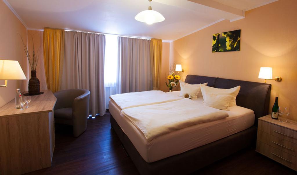 Weinhotel Sonnenschein Ernst Pokój zdjęcie